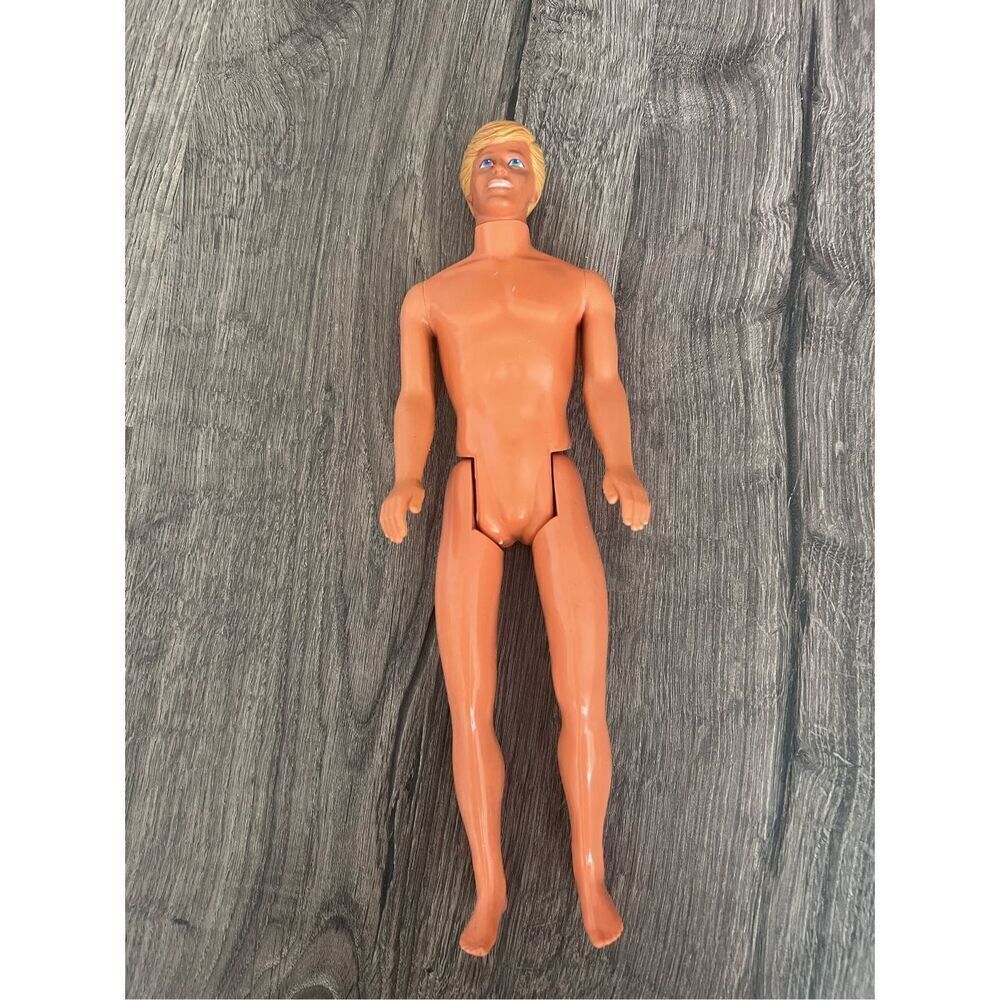 VINTAGE 1968 KEN DOLL WITH BLONDE HAIR MATTEL IN GOOD CONDITION